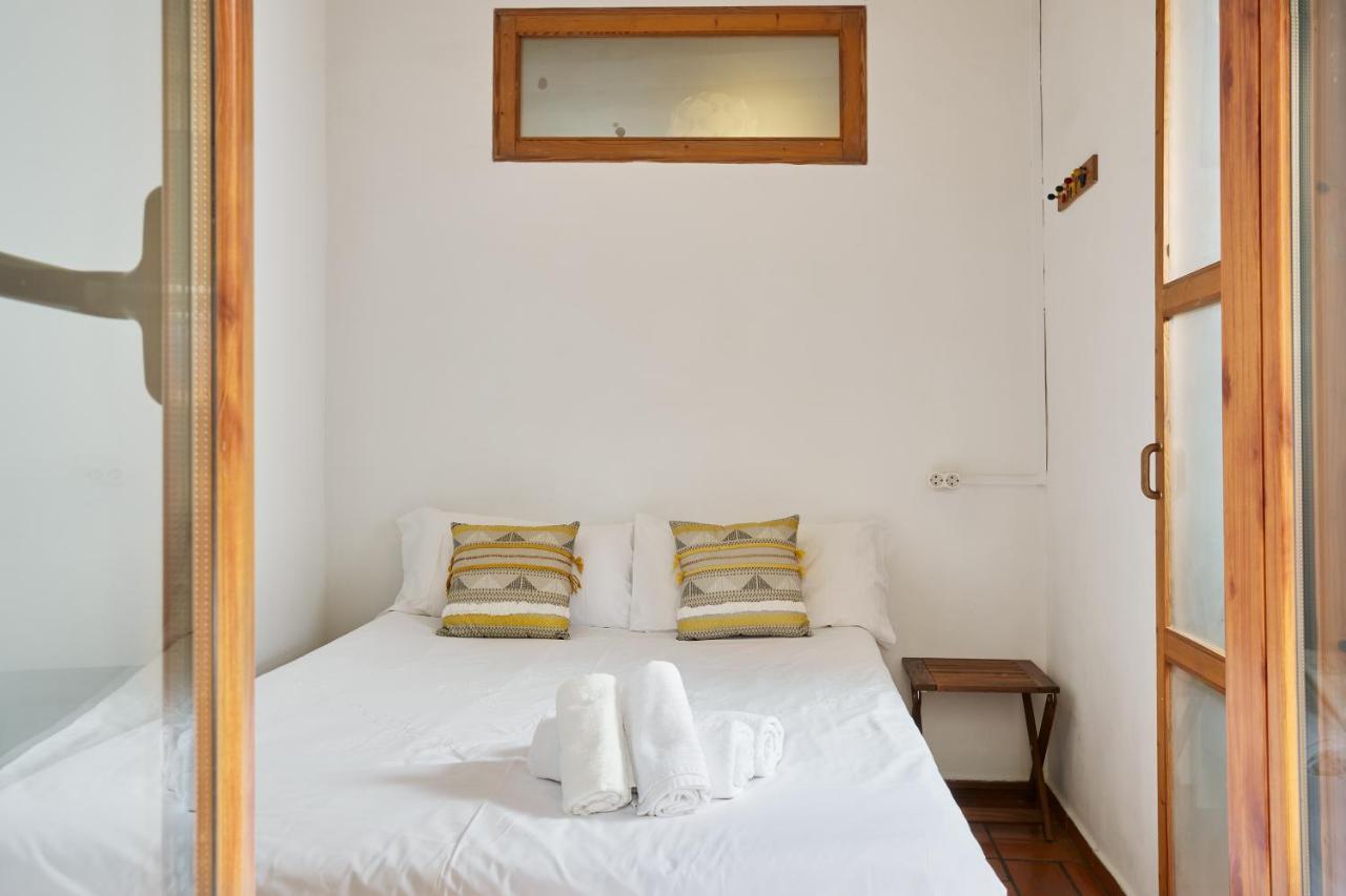 Gracia Apartment Barcellona Esterno foto